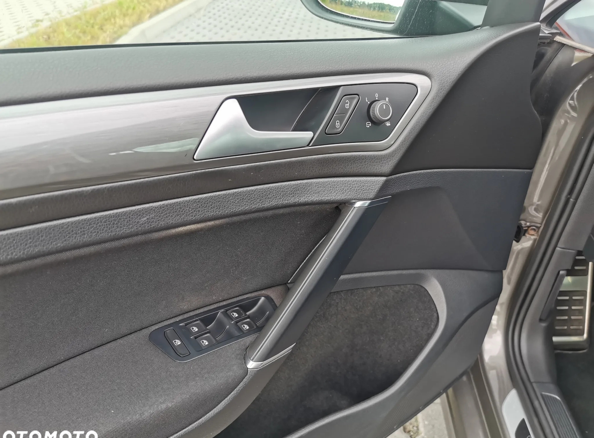 Volkswagen Golf cena 49900 przebieg: 144600, rok produkcji 2017 z Kostrzyn małe 301